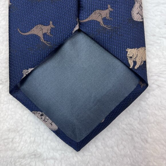 Mens Royal Co Australia Neck Tie Navy Blue Kangaroo Koala Wombat 4” X 60” - Picture 9 of 10